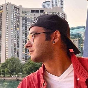 Meet your Posher, Faraz